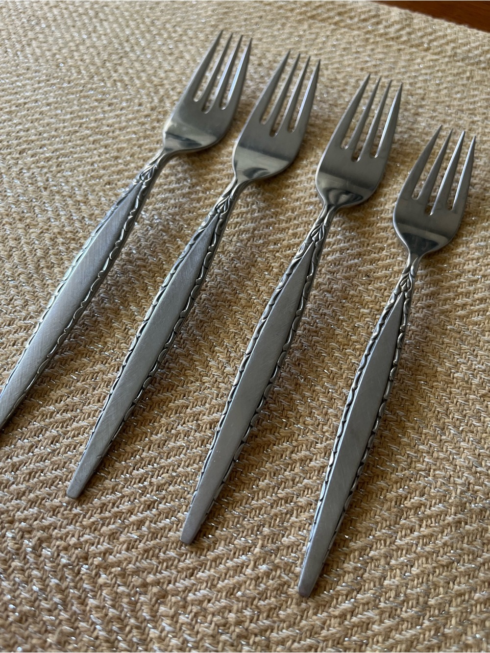 Venetia Stainless by ONEIDA Forks (4)